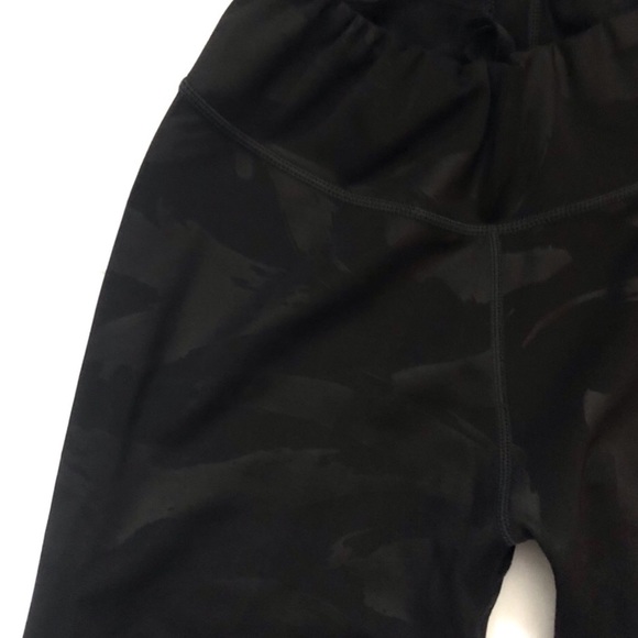 ADIDAS | BLACK PRINT CROPPED SPORT TIGHTS/LEGGINGS - Picture 3 of 6